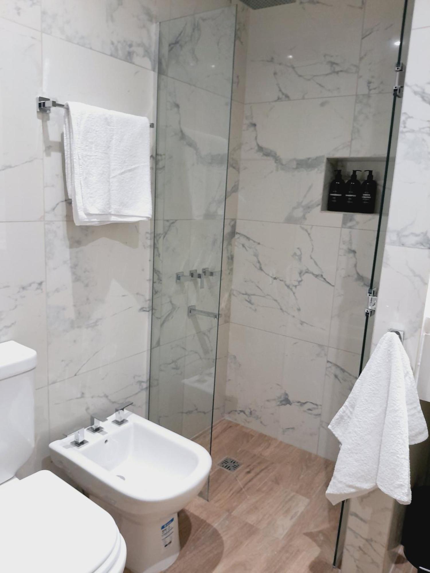 Valentine Palermo, Charming Two Bedroom Apartment, Near The Metro *