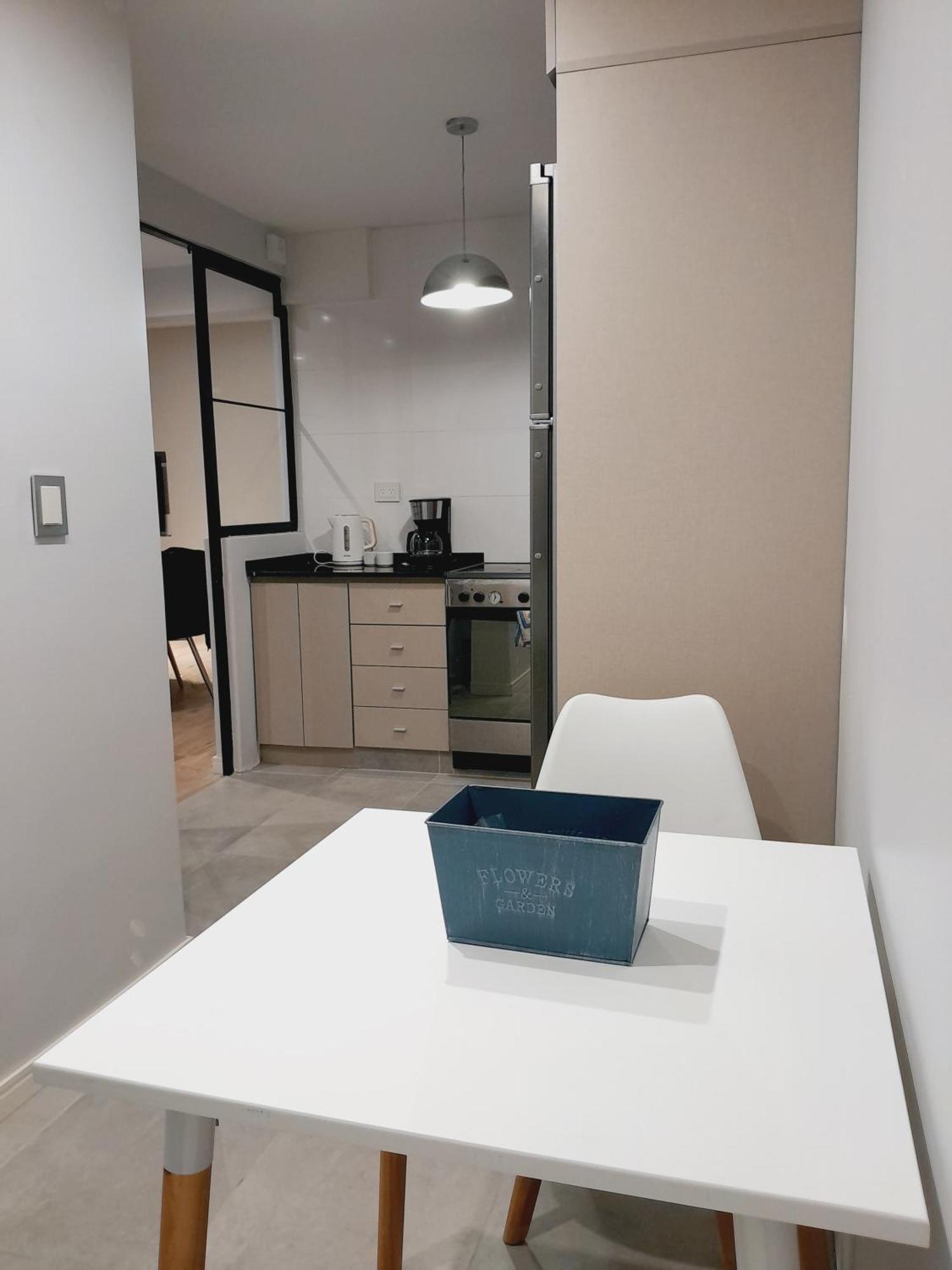 Valentine Palermo, Charming Two Bedroom Apartment, Near The Metro